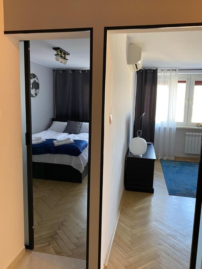 Ferienwohnung Apartament Emilian Warschau Exterior foto